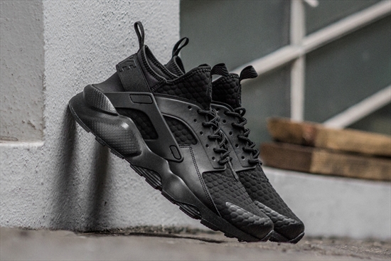 nike huarache preto