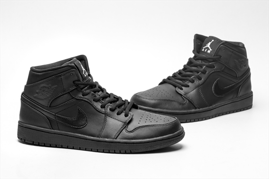 nike air jordan 1 mid preto